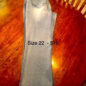 Like New - Never Worn - Women’s Size 22W - Bootcut Jeans